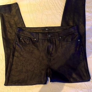 7 For All Mankind Coated Black Denim Straight Leg Mid Rise Jeans Size 31 EUC